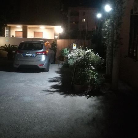 דירות סירקוזה La Casa Sul Viale מראה חיצוני תמונה