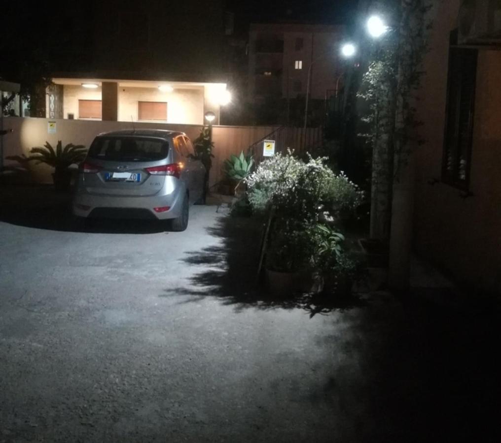 דירות סירקוזה La Casa Sul Viale מראה חיצוני תמונה